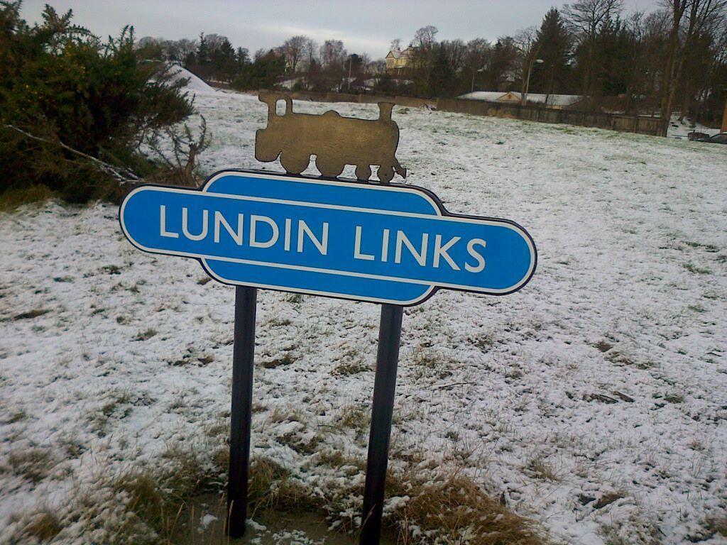 Old Manor Hotel Lundin Links Экстерьер фото
